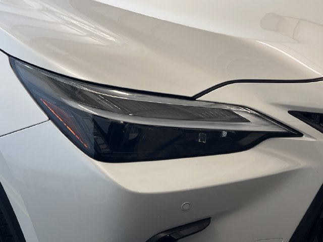 Certified 2025 Lexus NX 350 AWD w/ Accessory Package (2T) image 16