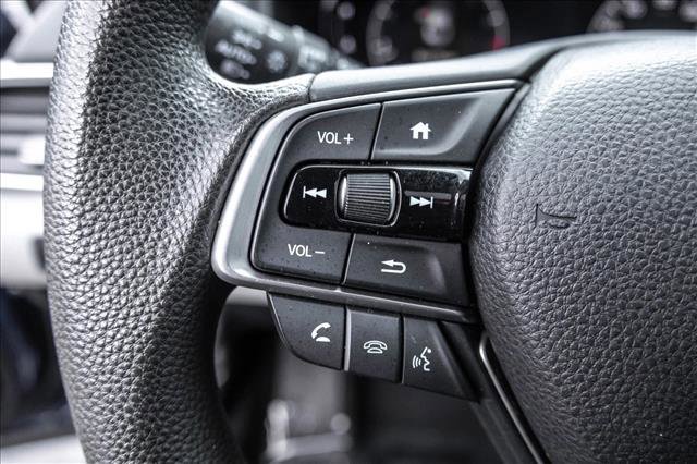 Used 2018 Honda Accord EX image 13