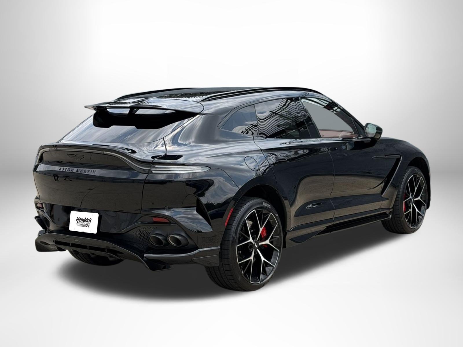 Used 2026 Aston Martin DBX 707 AWD/4WD image 15