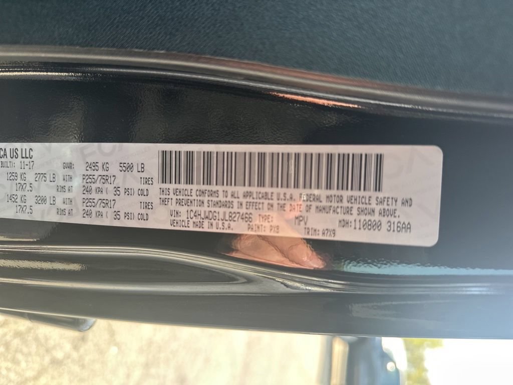 Used 2018 Jeep Wrangler Unlimited Sport S AWD/4WD image 33