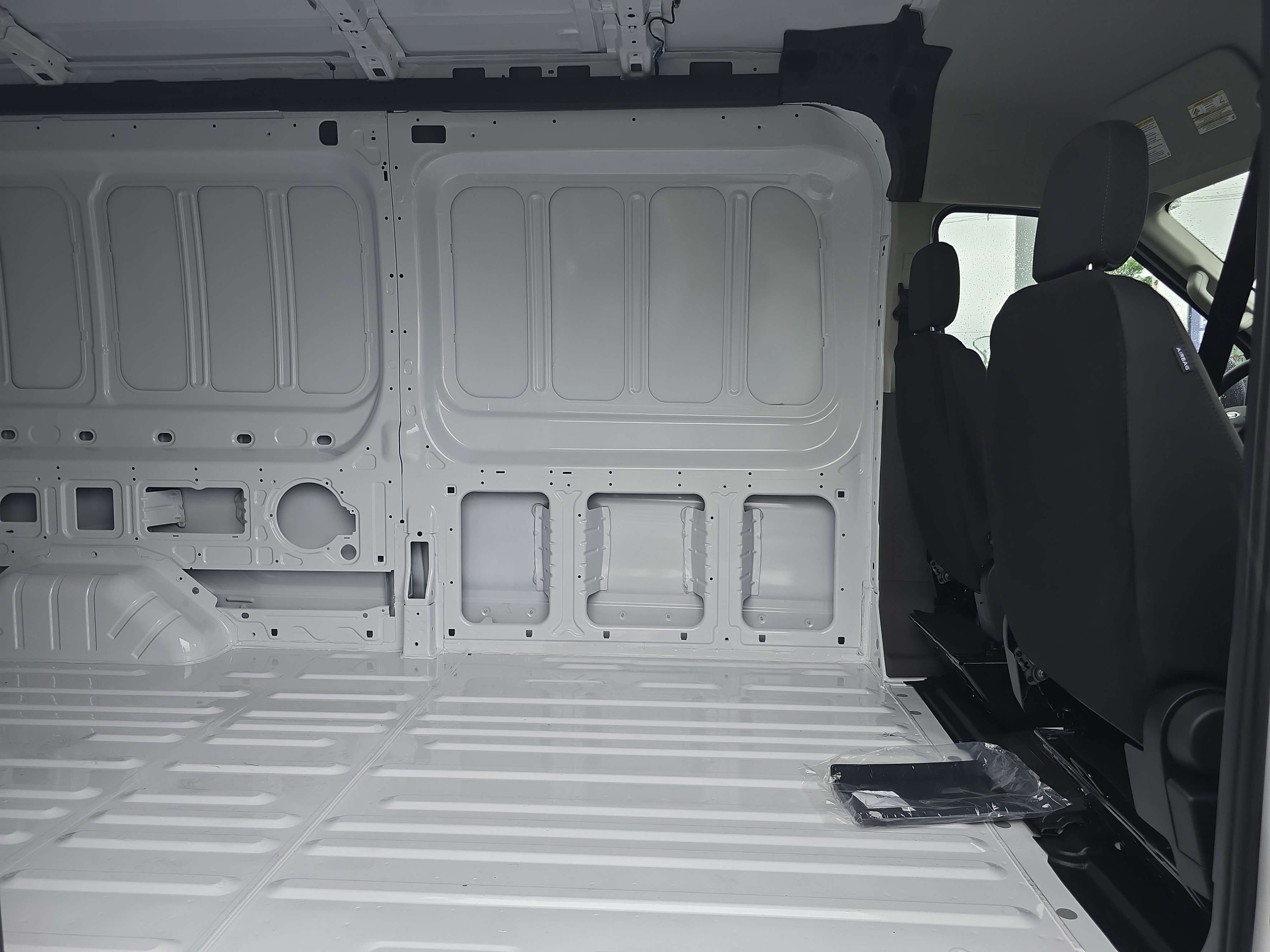 New 2025 Ford Transit 150 148 Medium Roof AWD image 15