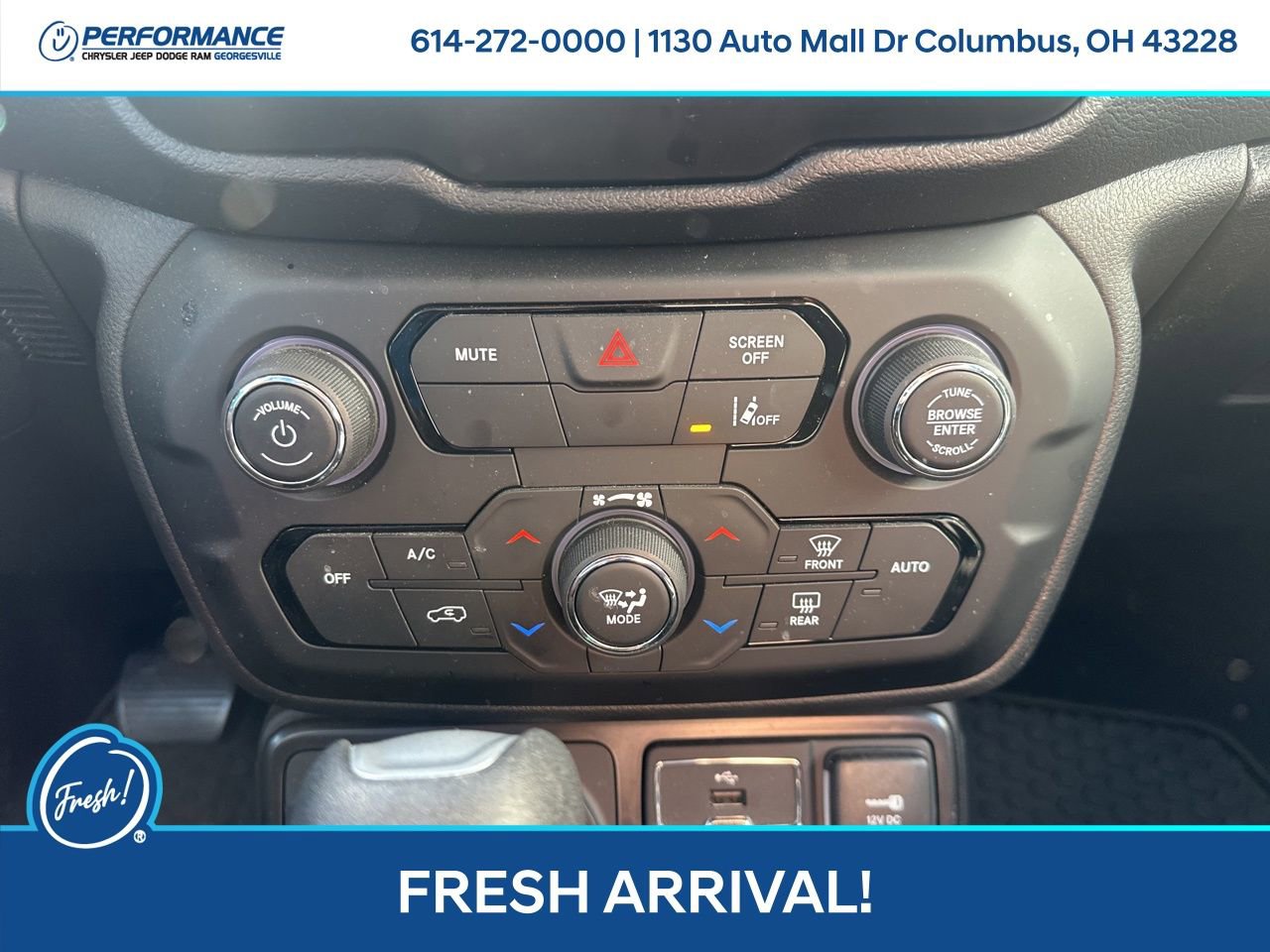 Used 2023 Jeep Renegade Latitude image 19