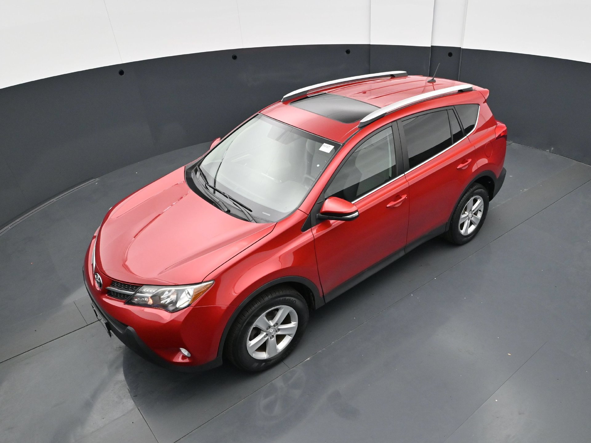 Used 2014 Toyota RAV4 XLE AWD/4WD image 38