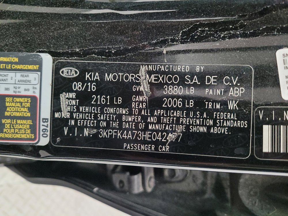 Used 2017 Kia Forte LX image 33