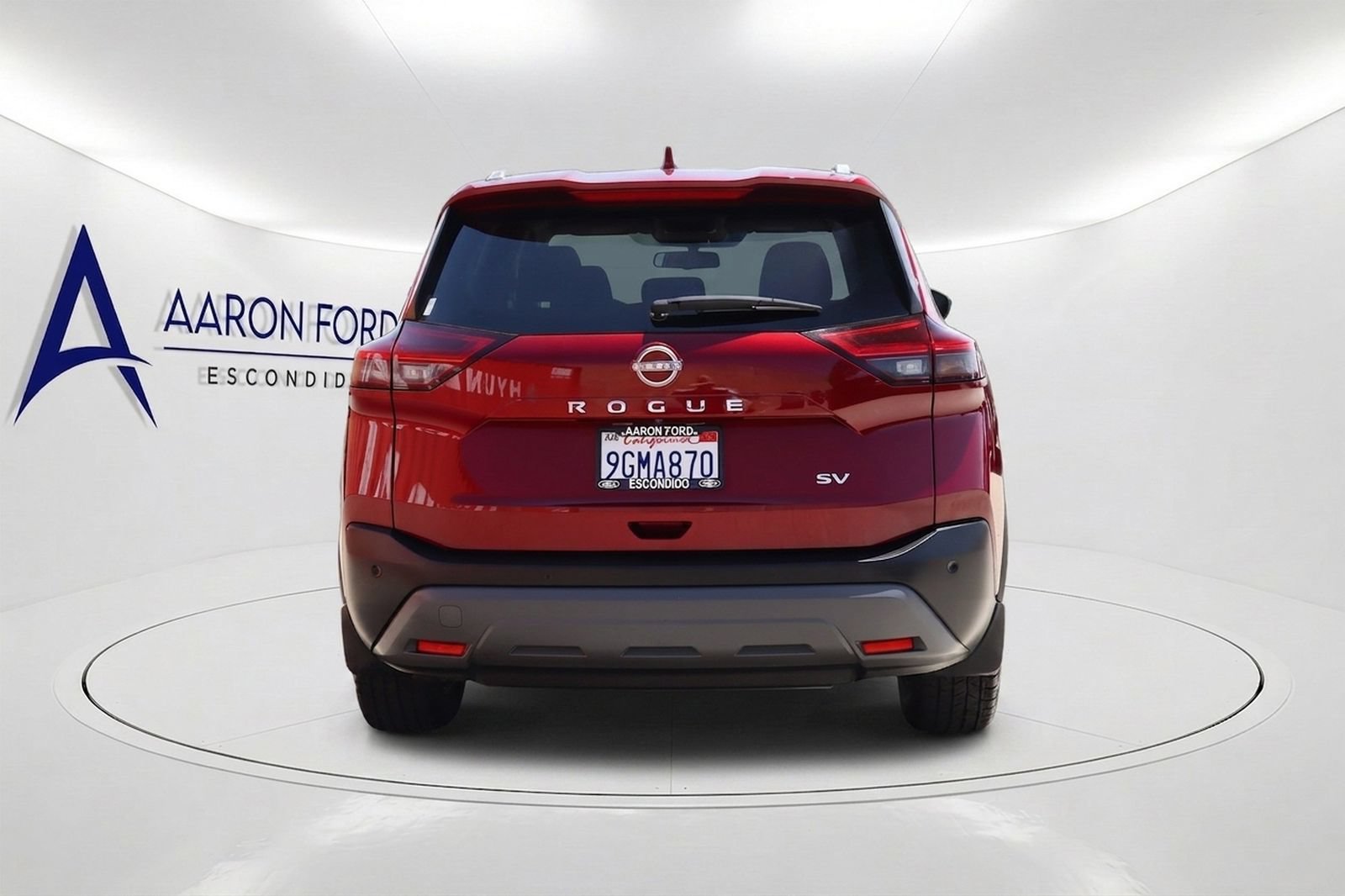 Used 2023 Nissan Rogue SV FWD image 5