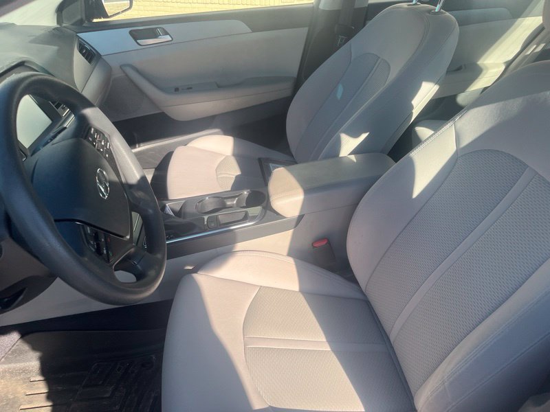 Used 2017 Hyundai Sonata SE FWD image 9