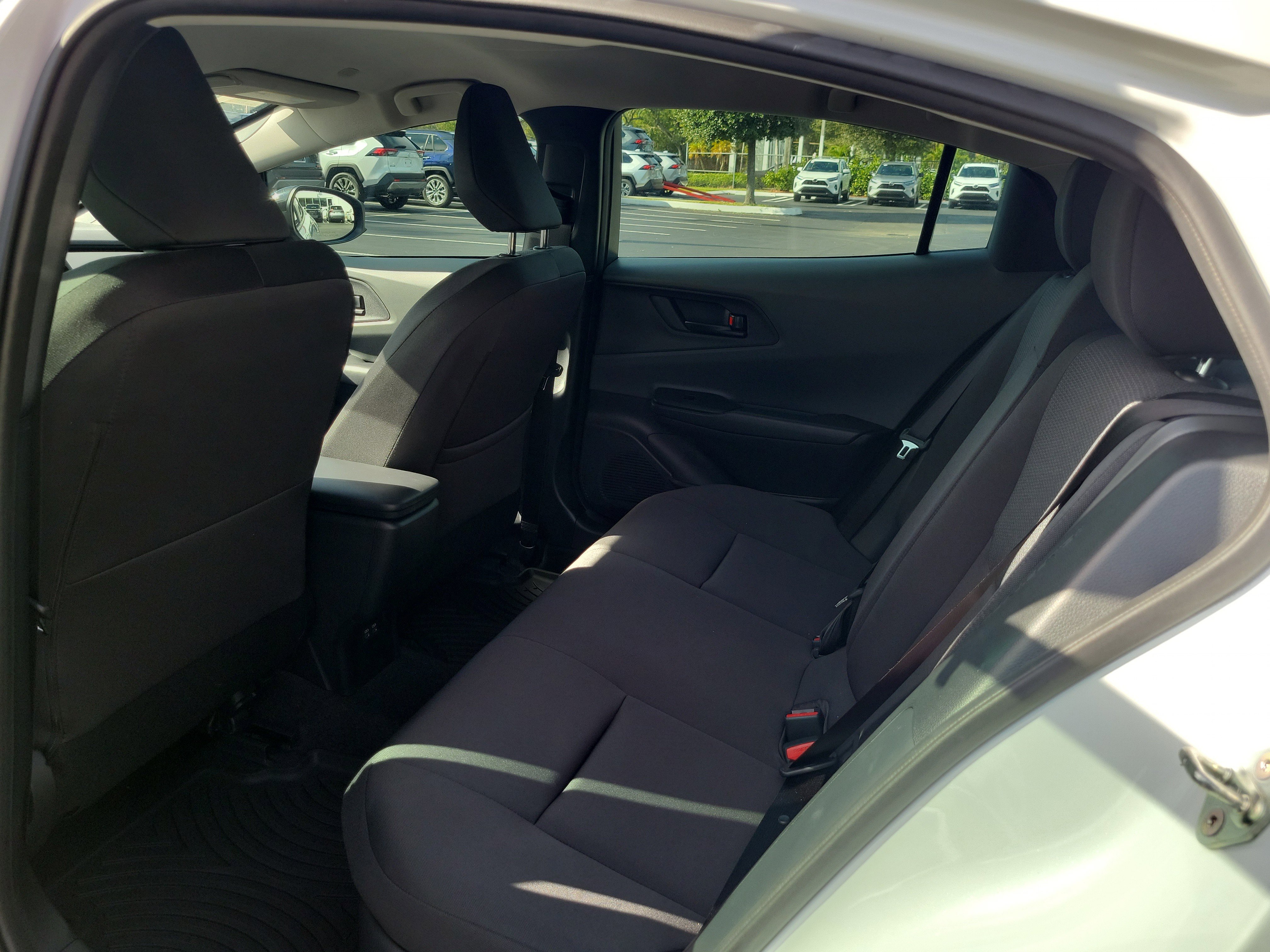 Used 2024 Toyota Prius LE image 18