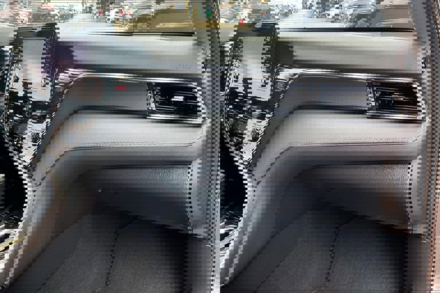 Used 2023 Toyota Camry LE w/ Convenience Package image 18