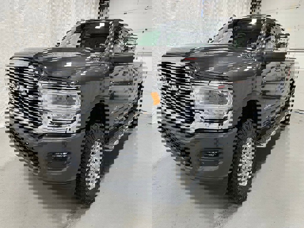 Used 2024 RAM 2500 Laramie image 3