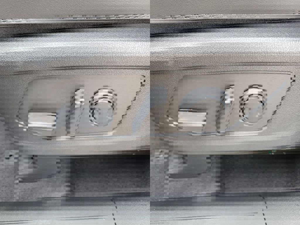 New 2026 Kia Sorento X-Line EX image 25