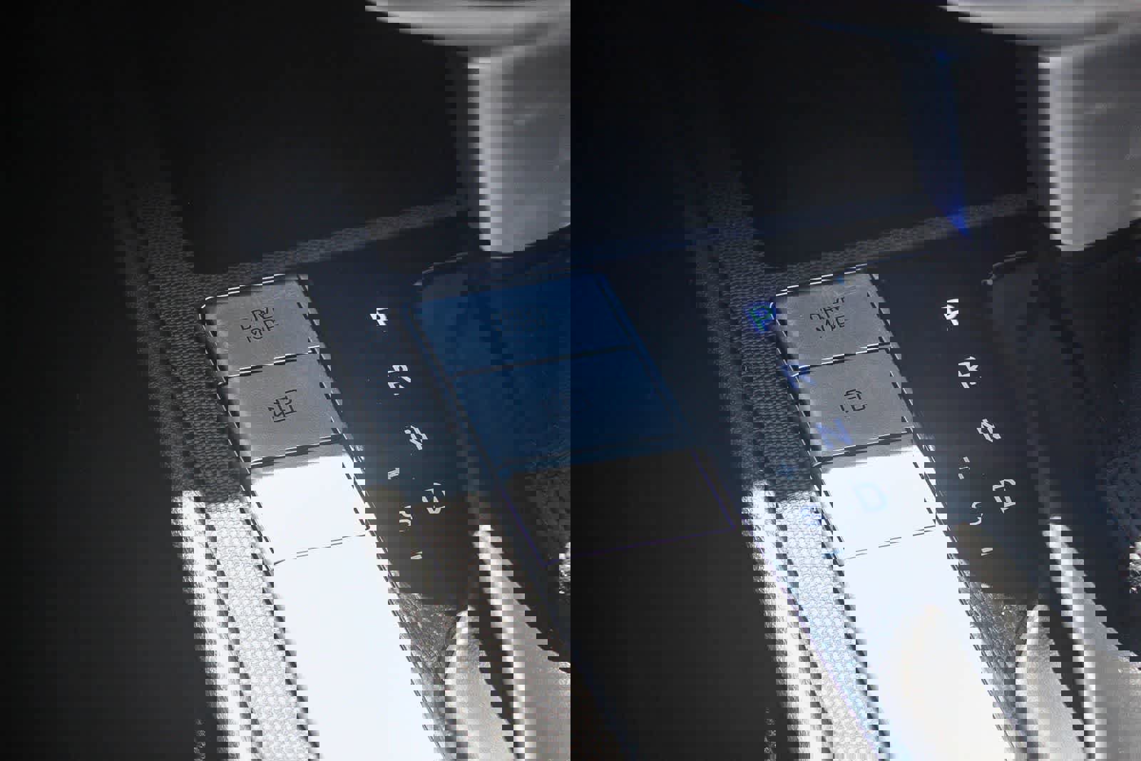 Certified 2023 Hyundai Elantra SEL image 34