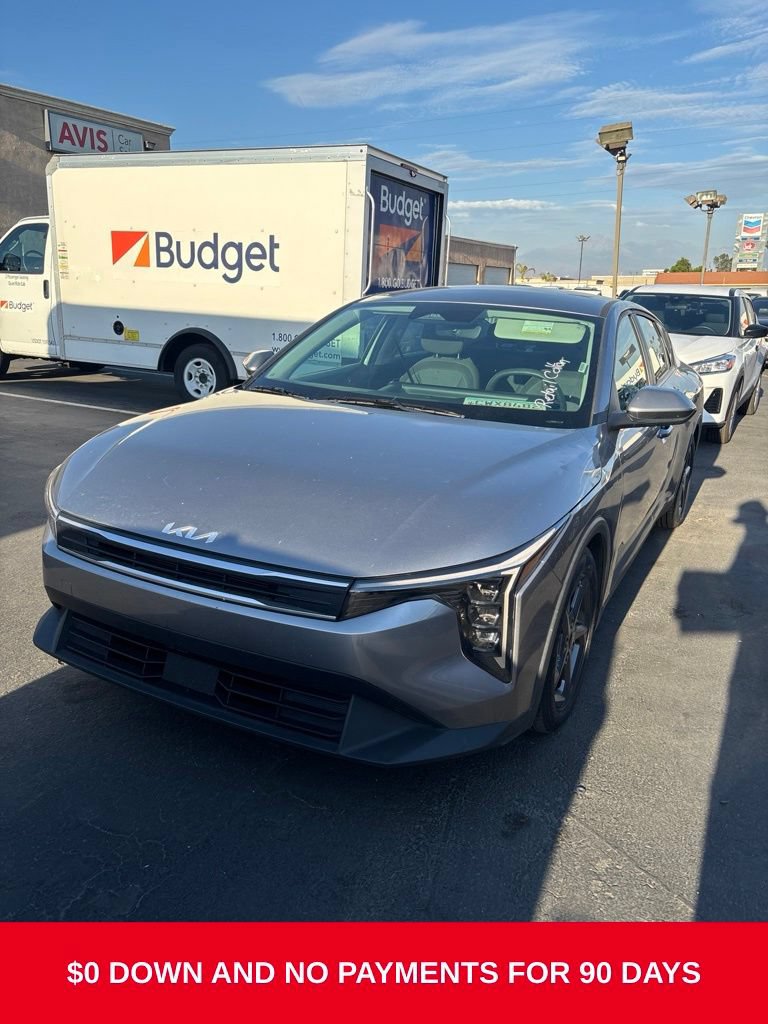 Used 2025 Kia K4 FWD image 1