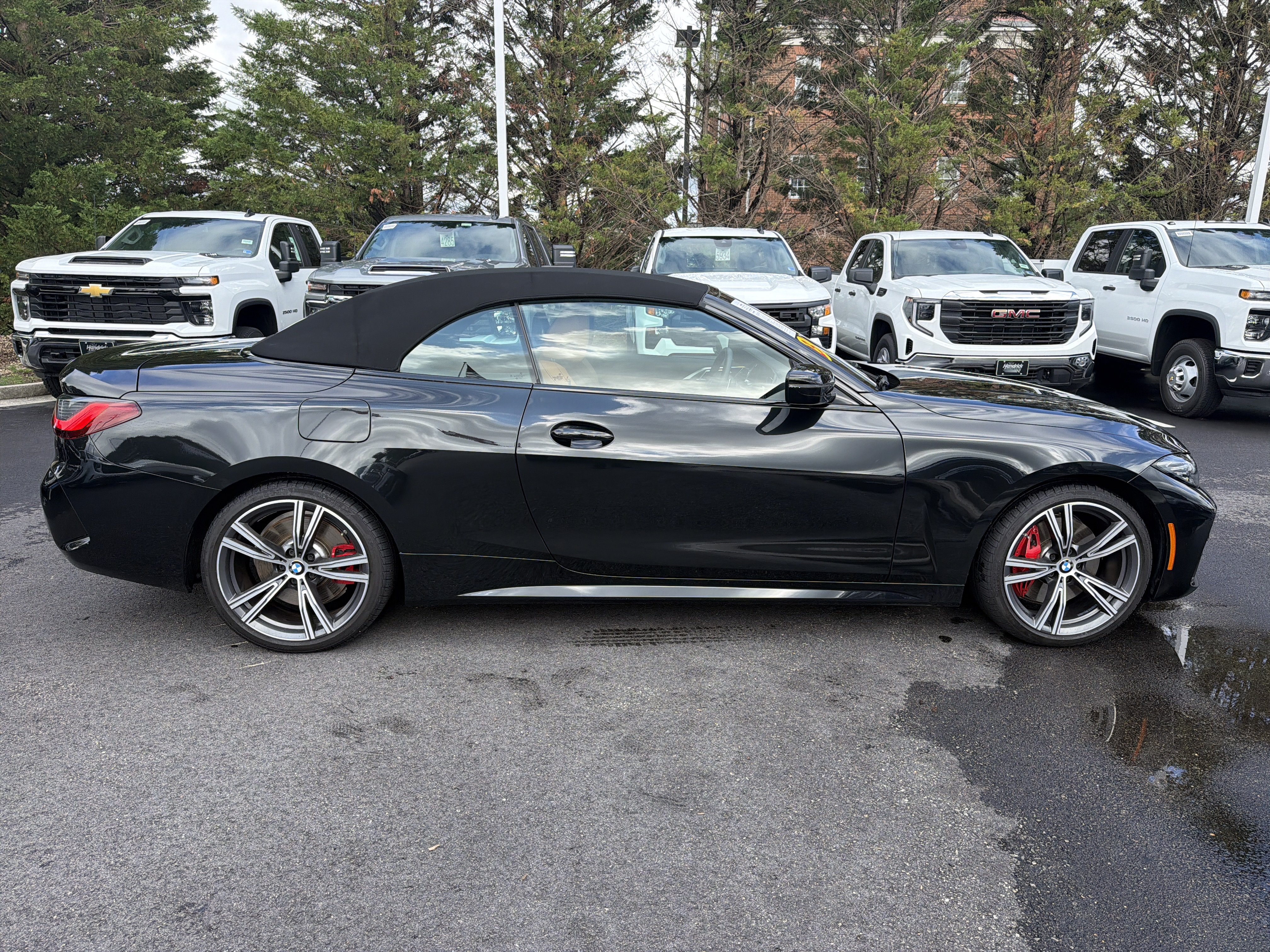 Used 2023 BMW 430i xDrive Convertible w/ M Sport Package AWD/4WD image 11