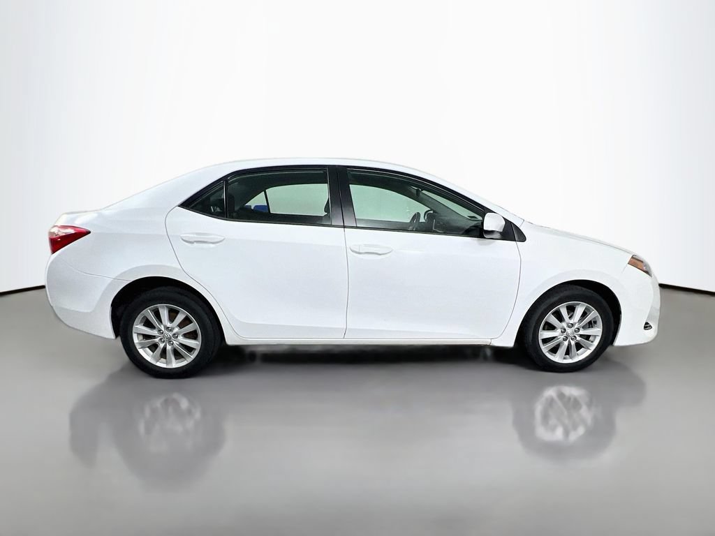 Used 2017 Toyota Corolla LE FWD image 10