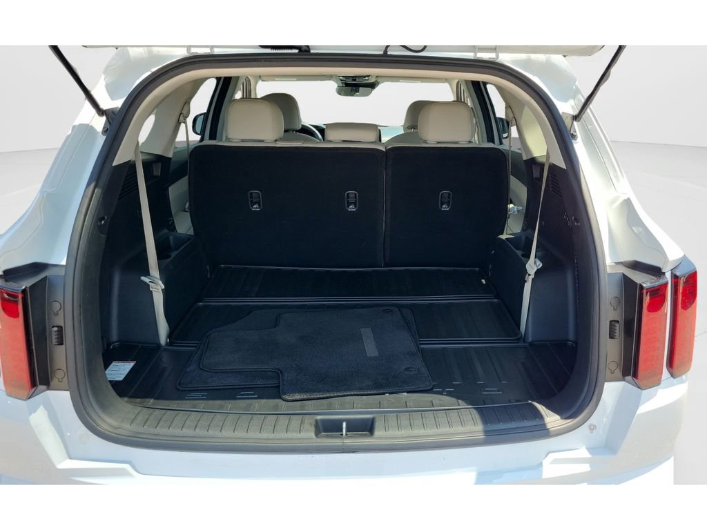 Used 2022 Kia Sorento S w/ Panoramic Sunroof Package FWD image 25