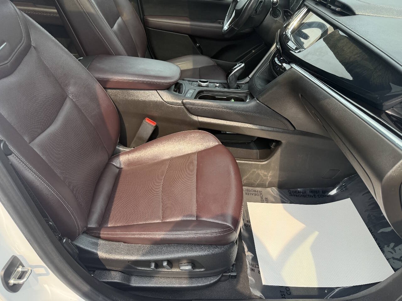 Used 2022 Cadillac XT6 Premium Luxury w/ Technology Package AWD/4WD image 11