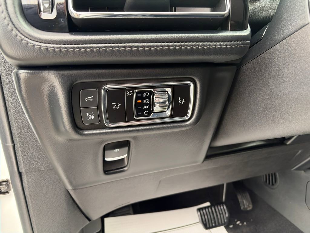 Used 2022 Lincoln Nautilus Standard w/ Premium Package image 20