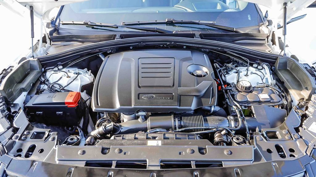 Used 2024 Land Rover Range Rover Velar Dynamic SE image 31