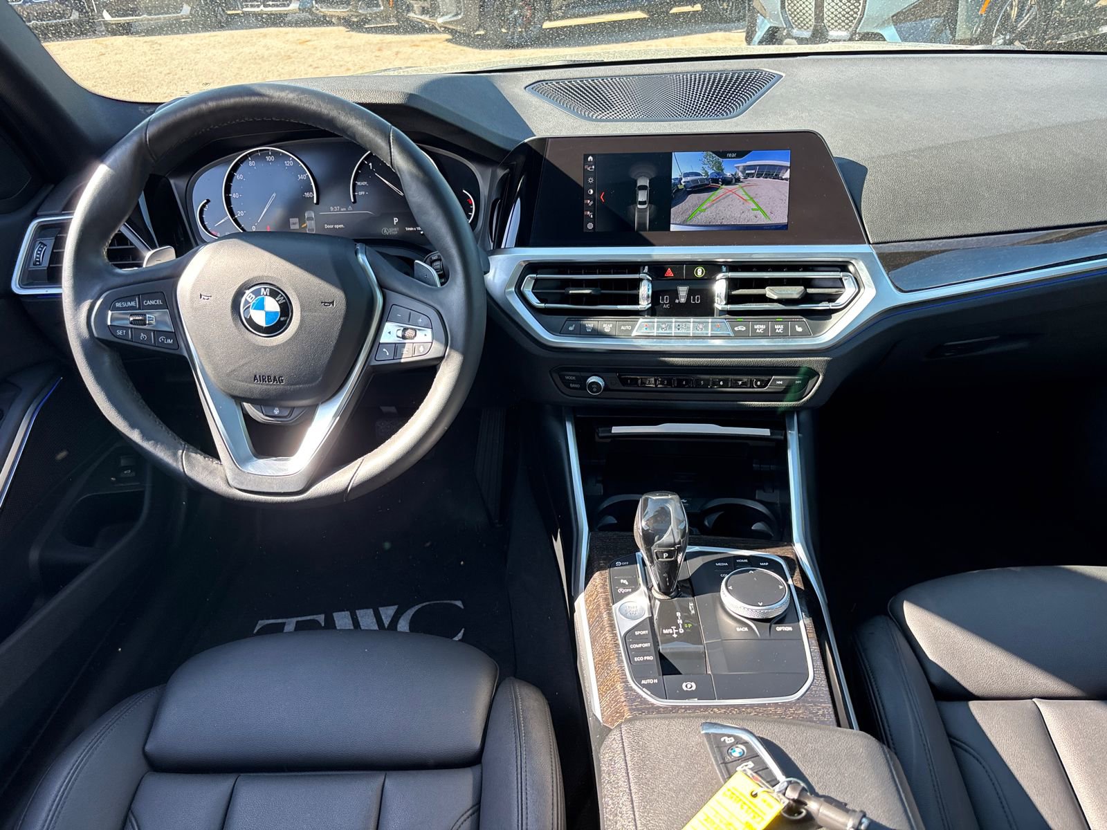 Used 2020 BMW 330i xDrive Sedan w/ Convenience Package AWD/4WD image 28