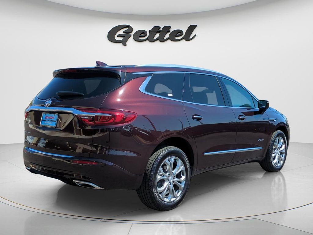 Used 2021 Buick Enclave Avenir w/ Avenir Technology Package image 4
