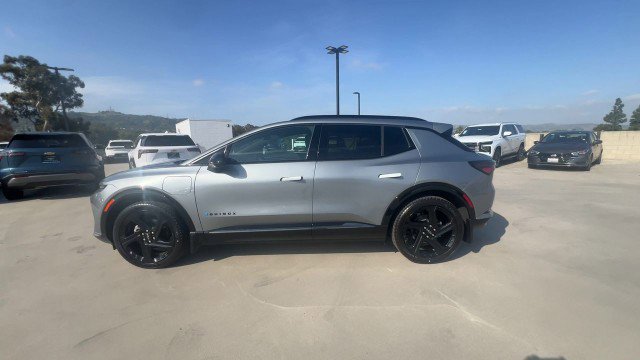 Used 2024 Chevrolet Equinox EV RS image 5