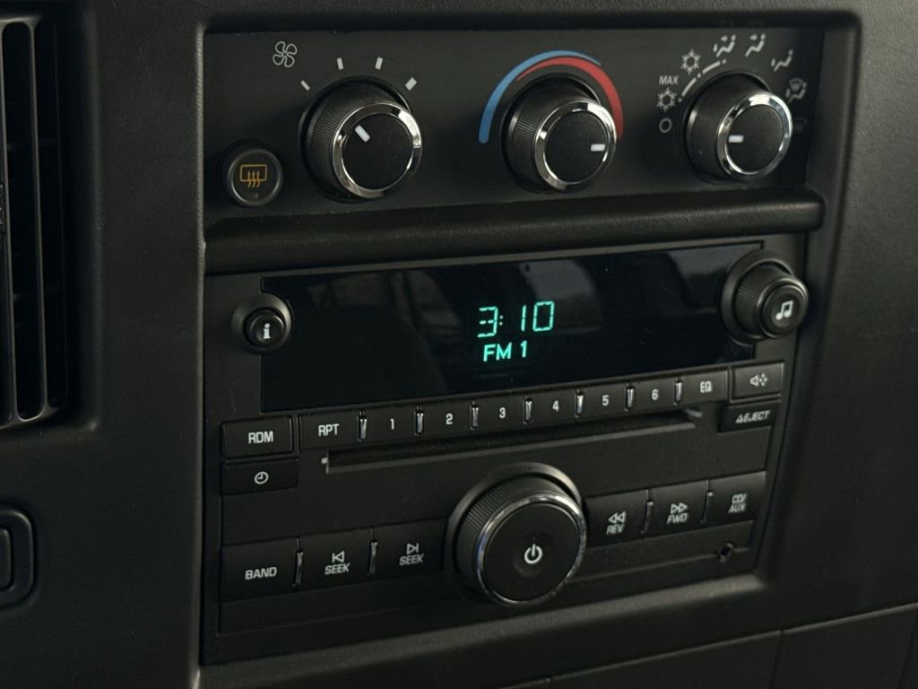 Used 2014 Chevrolet Express 3500 LS image 13