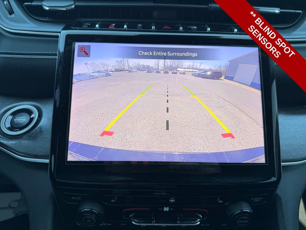 Used 2023 Jeep Grand Cherokee L Limited image 29