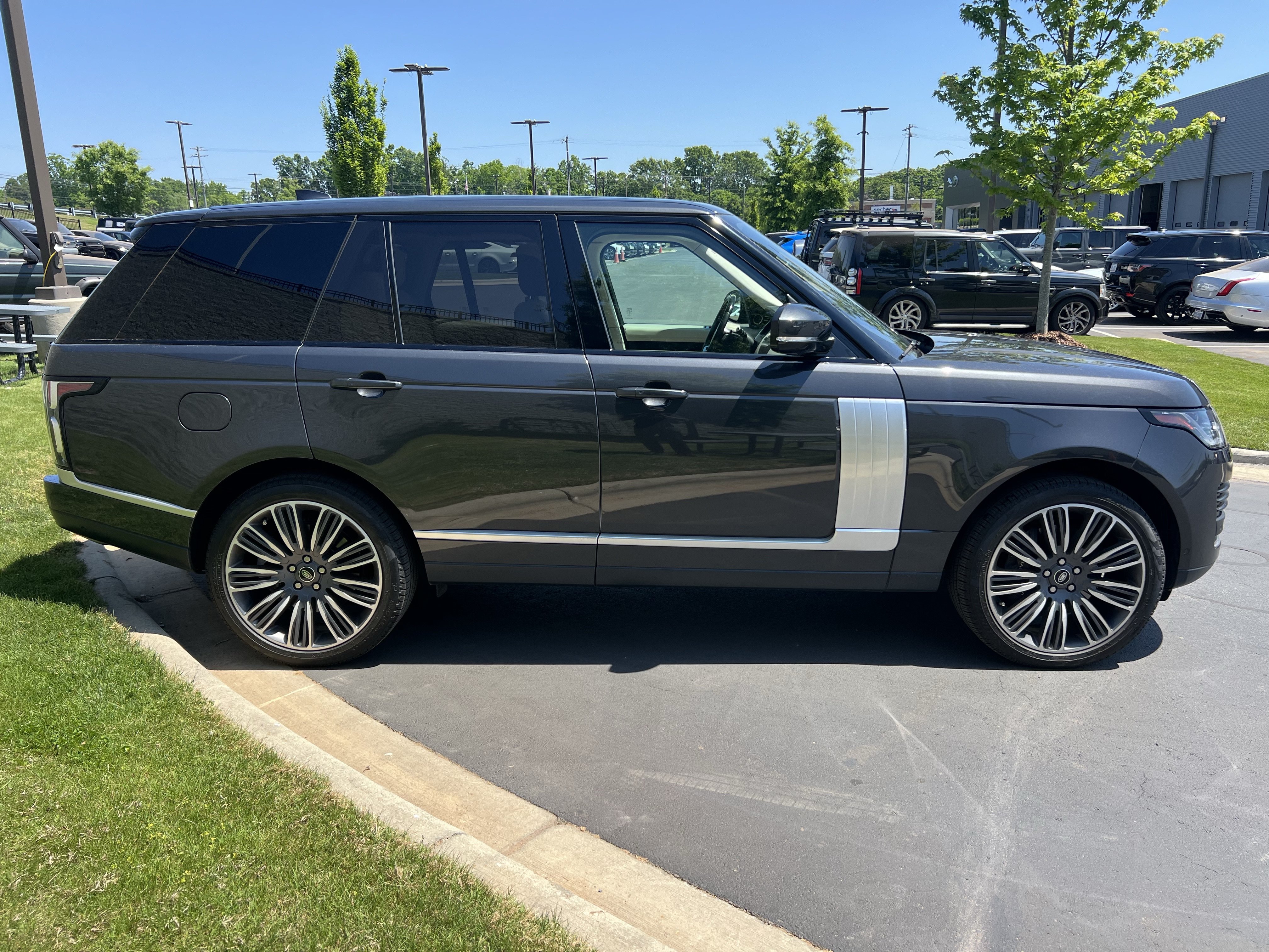 Certified 2022 Land Rover Range Rover Westminster Edition AWD/4WD image 8