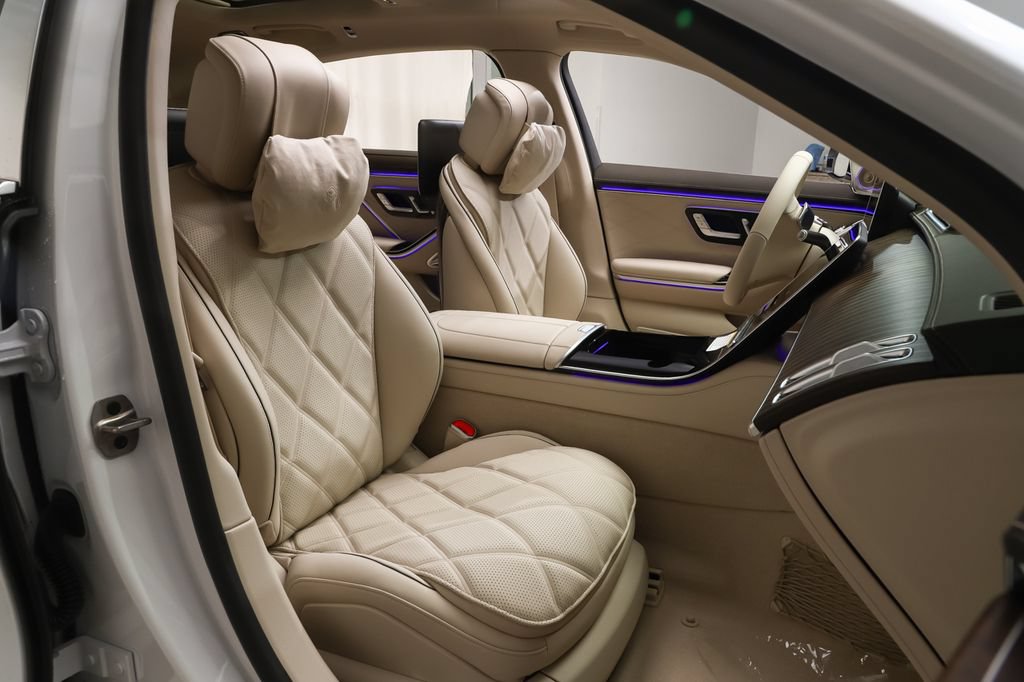 New 2026 Mercedes-Benz Maybach S 580 4MATIC image 10