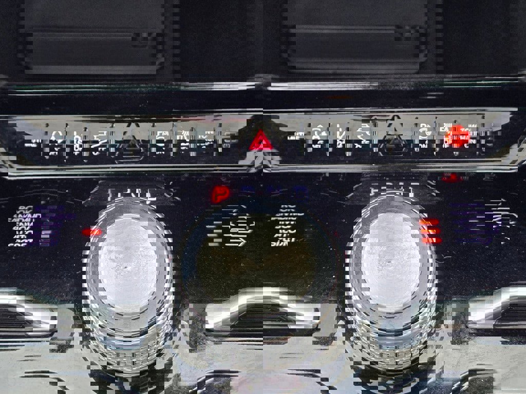 Used 2022 Jeep Wagoneer Series III w/ Premium Group I image 20