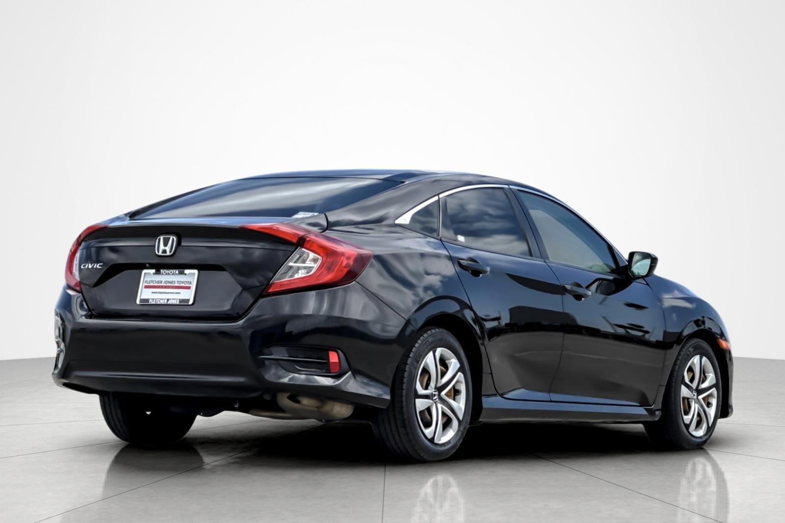 Used 2017 Honda Civic LX image 5