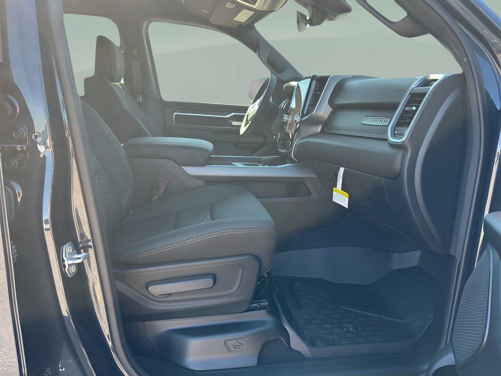 New 2025 RAM 1500 Big Horn image 26