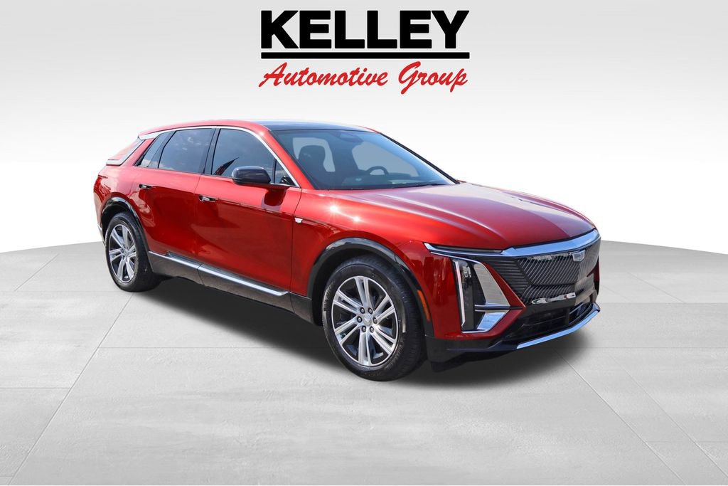 Certified 2024 Cadillac Lyriq Tech AWD/4WD image 1