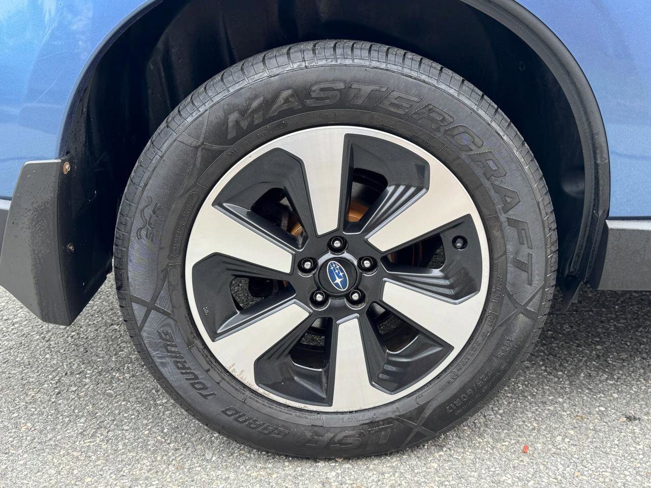 Used 2017 Subaru Forester 2.5i Limited AWD/4WD image 25
