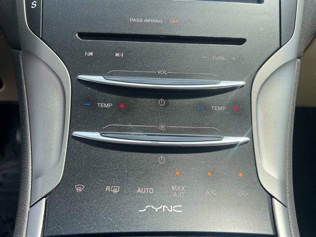 Used 2015 Lincoln MKZ AWD w/ Equipment Group 101A Select image 22