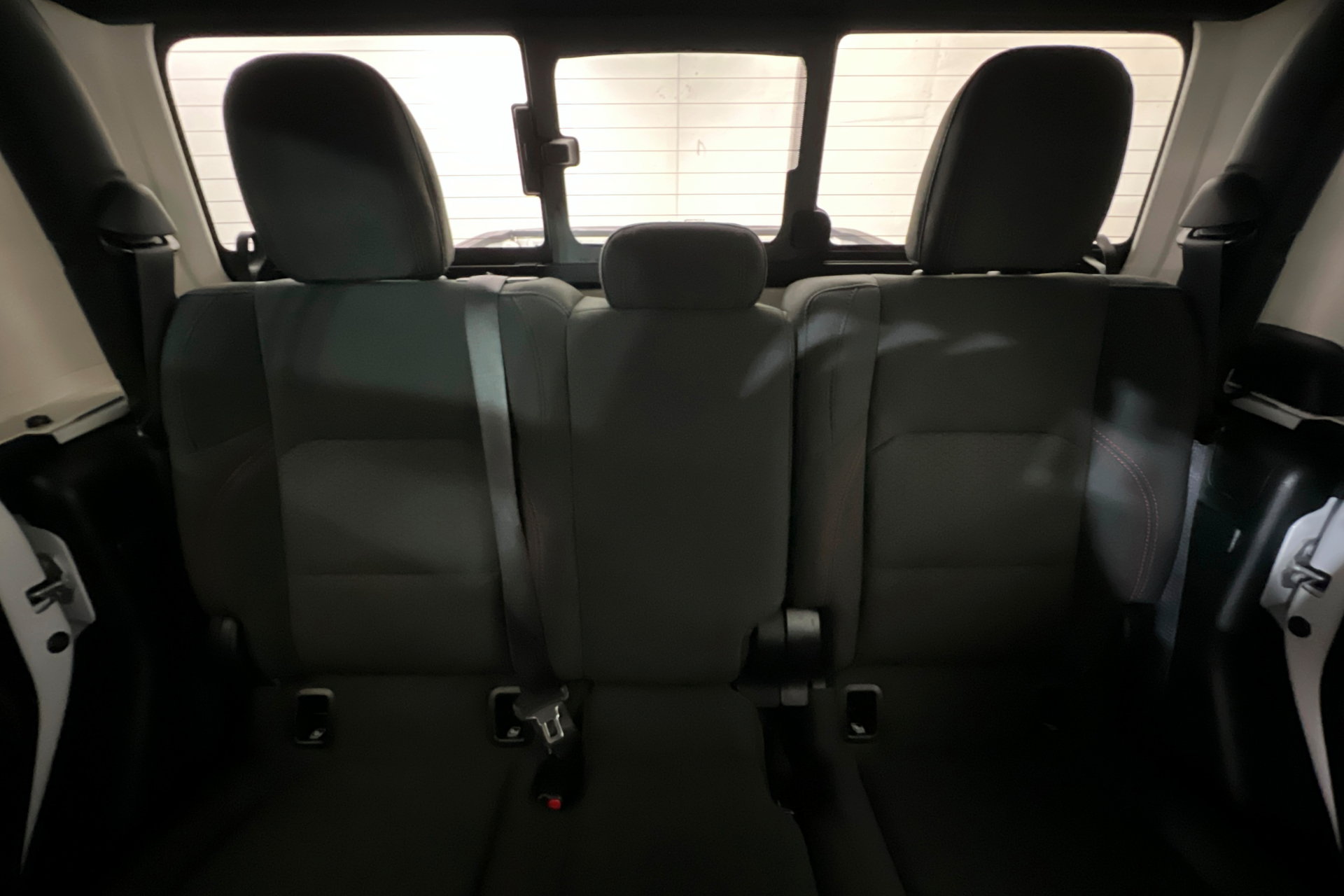 Used 2023 Jeep Gladiator Rubicon w/ Cold Weather Group AWD/4WD image 25