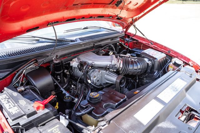 Used 2003 Ford F150 Lightning RWD image 28