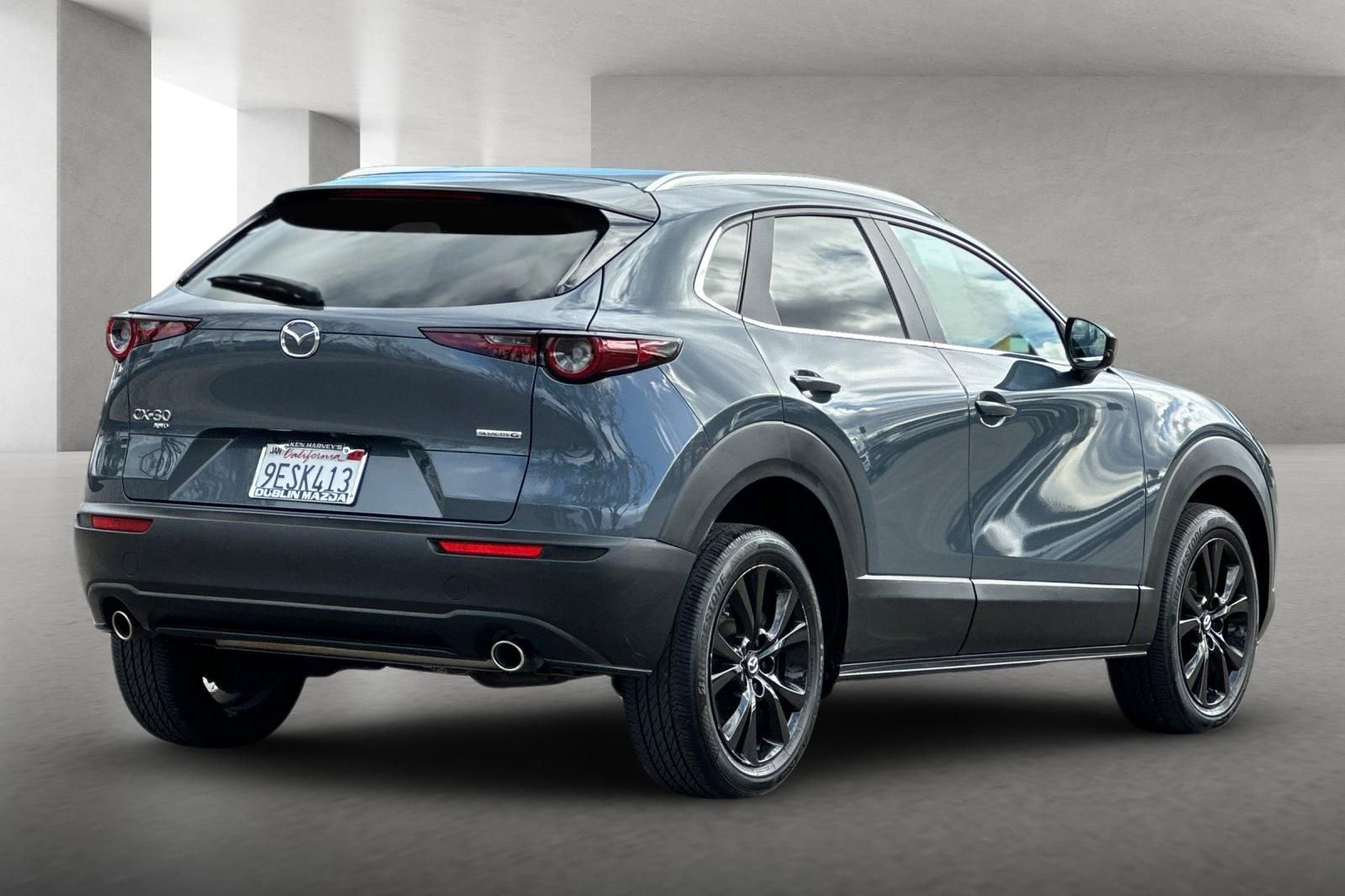Used 2023 MAZDA CX-30 AWD 2.5 S w/ Preferred Package image 4