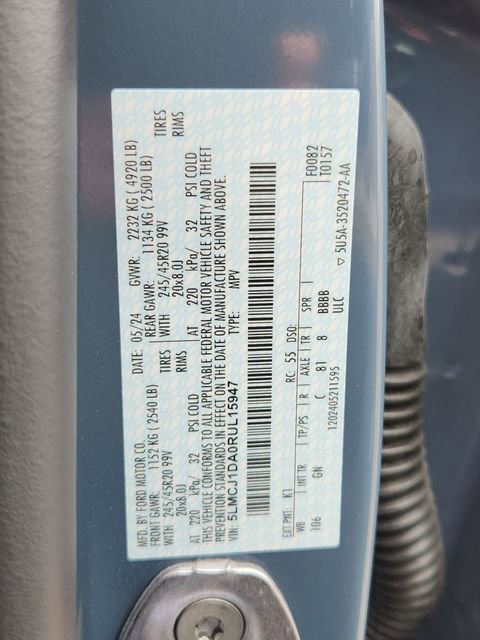 Used 2024 Lincoln Corsair AWD w/ Equipment Group 102A image 25