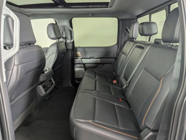 Used 2026 Ford F450 Lariat w/ Camper Package image 17