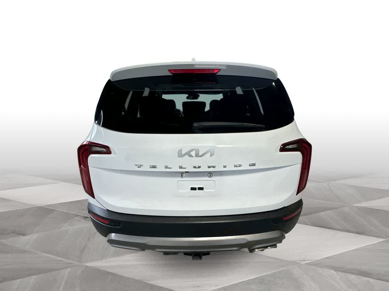 Used 2022 Kia Telluride EX w/ EX Premium Package FWD image 7