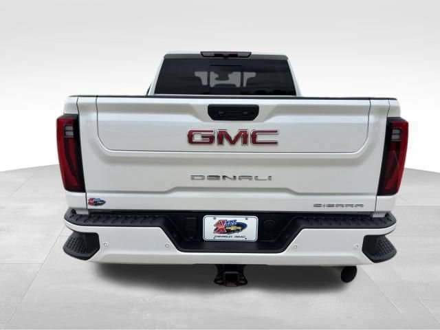 Certified 2025 GMC Sierra 2500 Denali AWD/4WD image 4