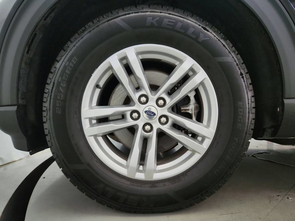 Used 2020 Ford Explorer XLT w/ Comfort Package RWD image 30