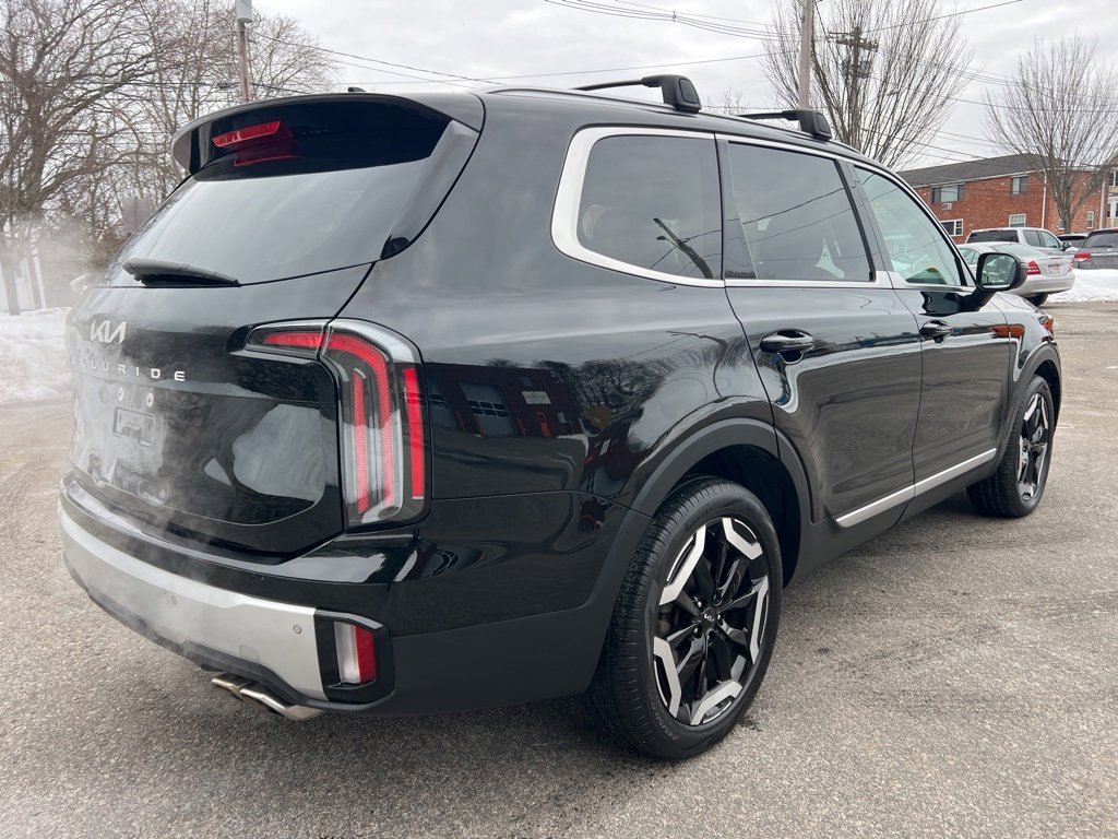 Certified 2023 Kia Telluride EX image 5