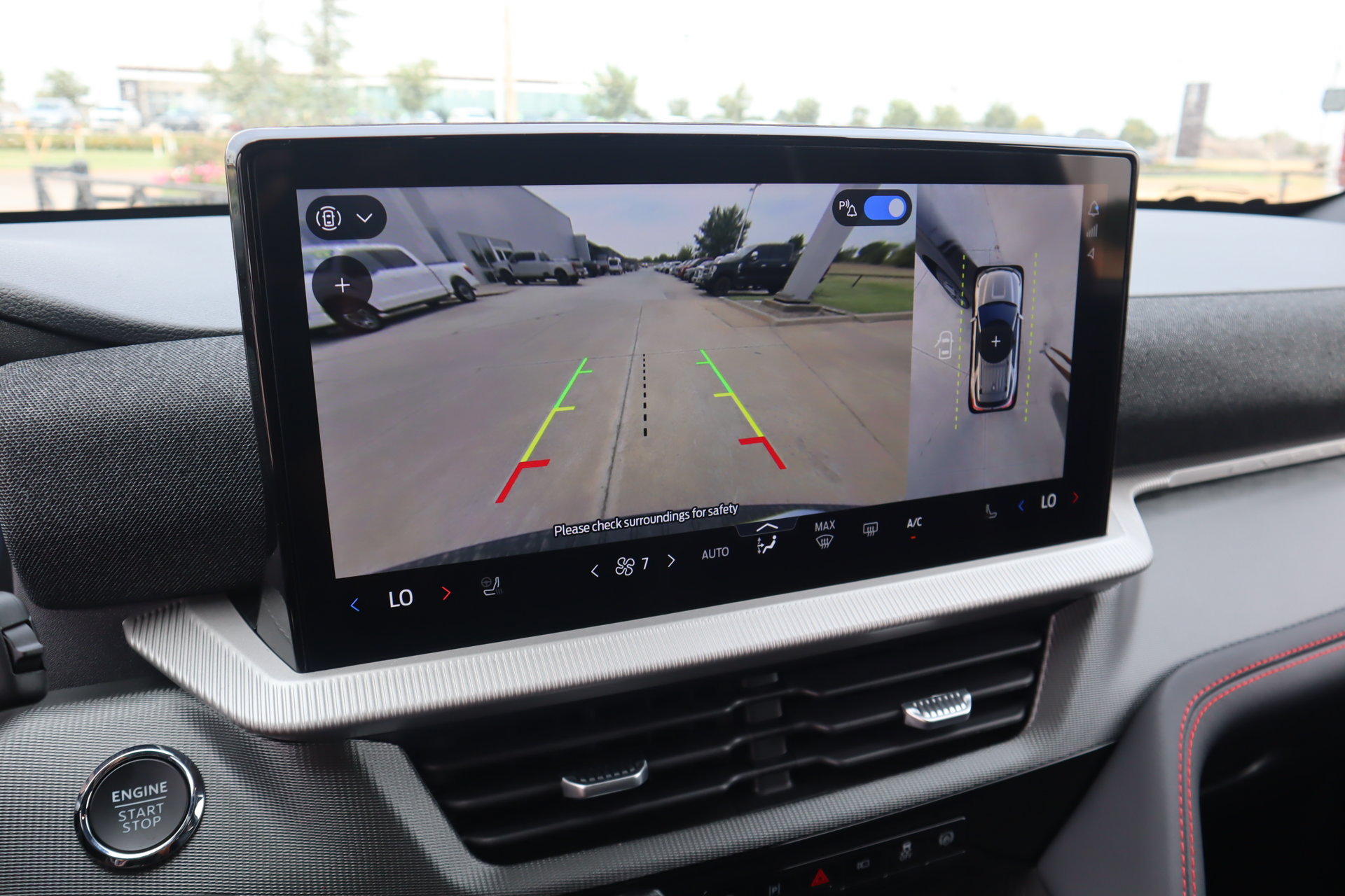 New 2026 Ford Explorer ST-Line w/ ST-Line Street Pack AWD/4WD image 6
