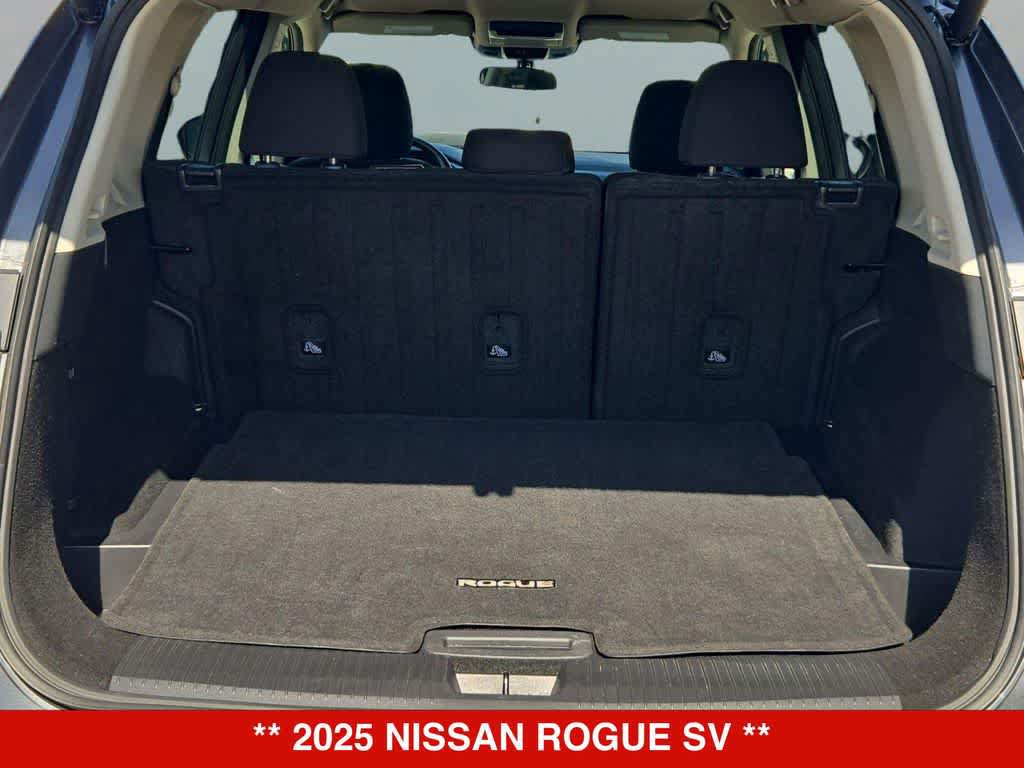 Used 2025 Nissan Rogue SV AWD/4WD image 32
