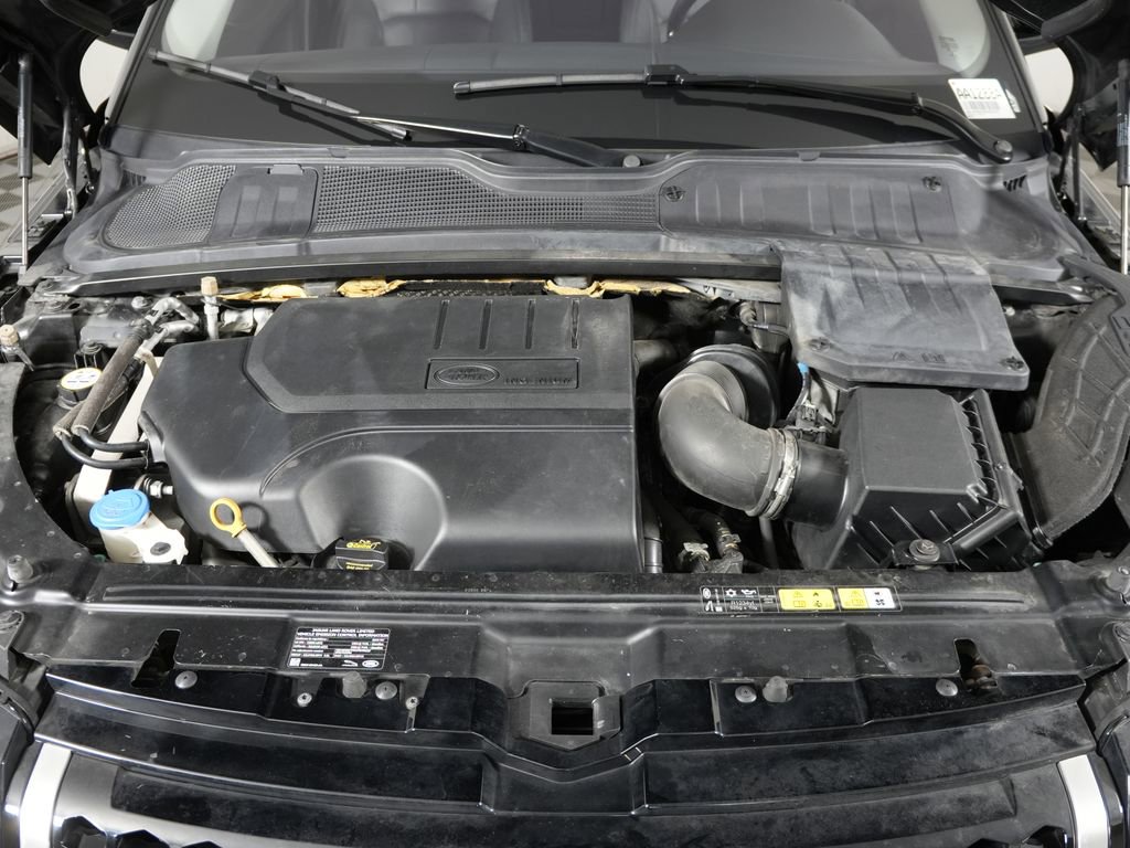 Used 2019 Land Rover Range Rover Evoque image 40