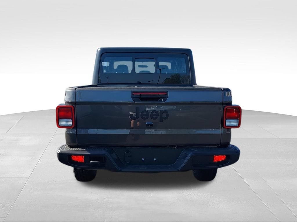 New 2026 Jeep Gladiator Sport AWD/4WD image 7