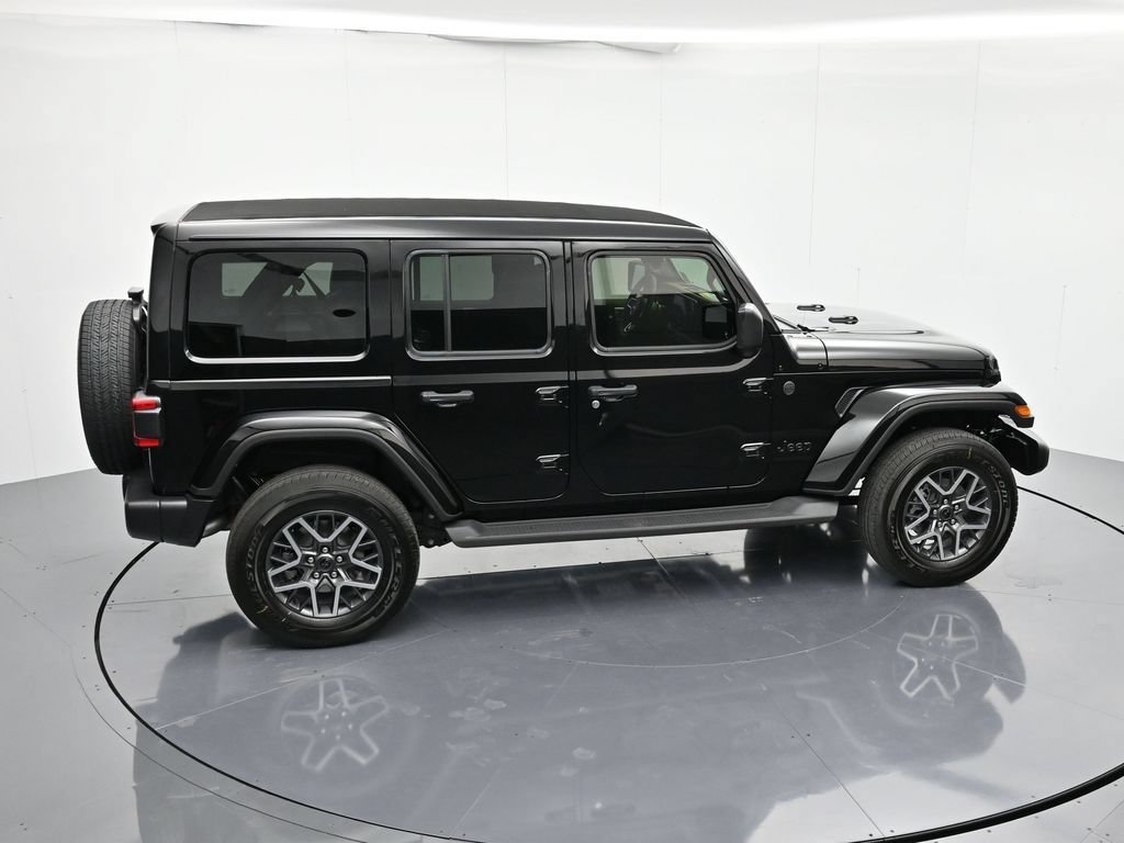 New 2026 Jeep Wrangler Unlimited Sahara AWD/4WD image 45