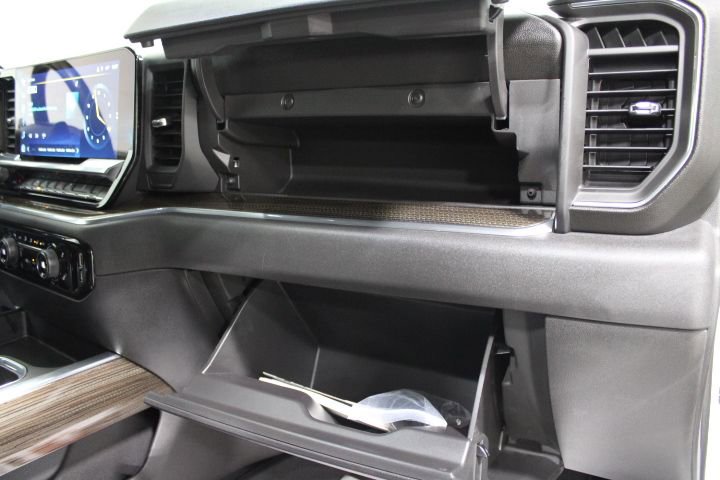 Used 2023 Chevrolet Silverado 1500 LT Trail Boss w/ Protection Package image 27